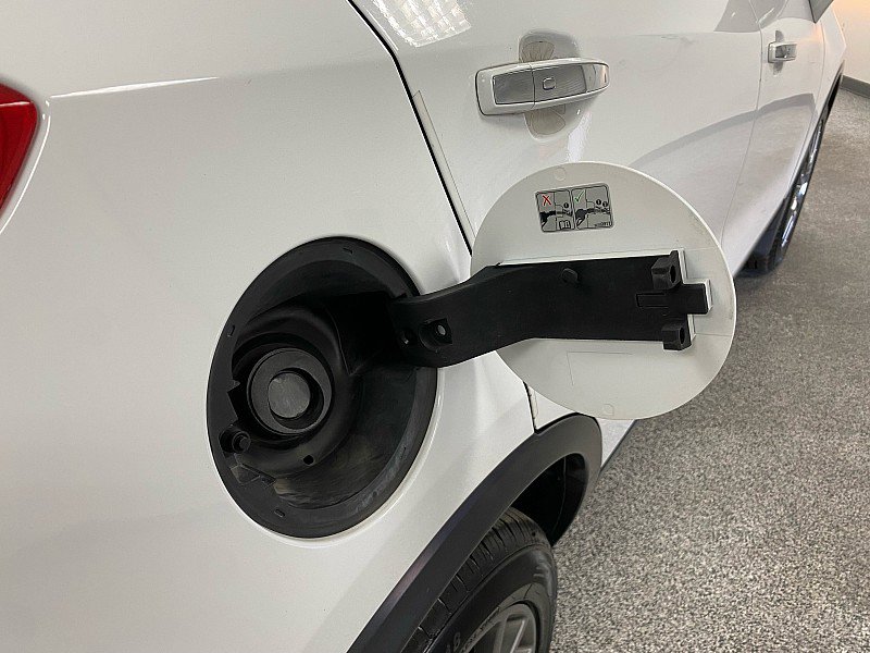 Used 2019 Buick Encore Sport Touring w/ Safety Package image 28