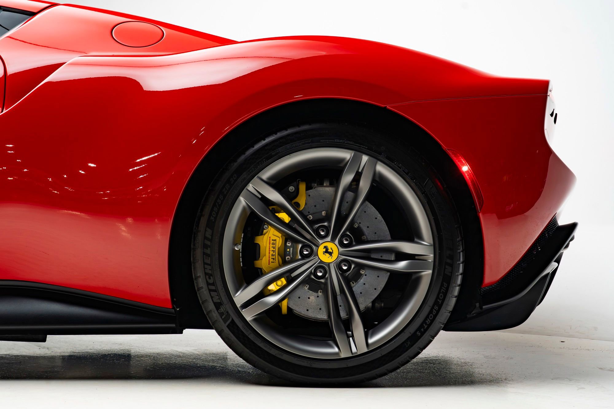 Used 2023 Ferrari 296 GTB RWD image 68