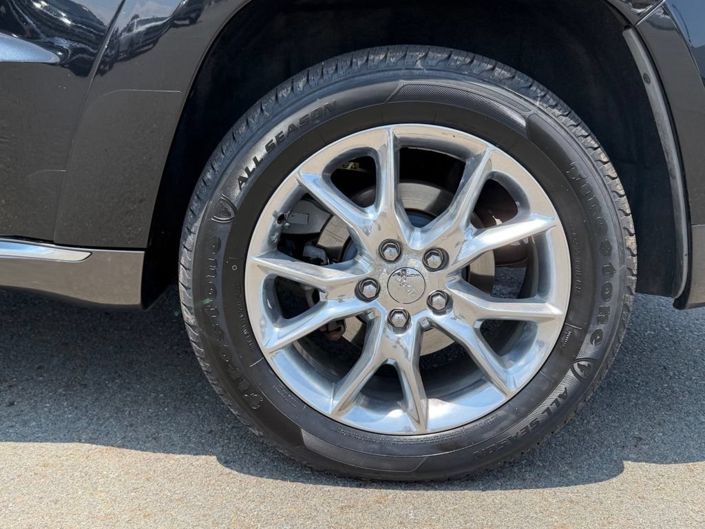 Used 2016 Jeep Grand Cherokee Summit AWD/4WD image 12