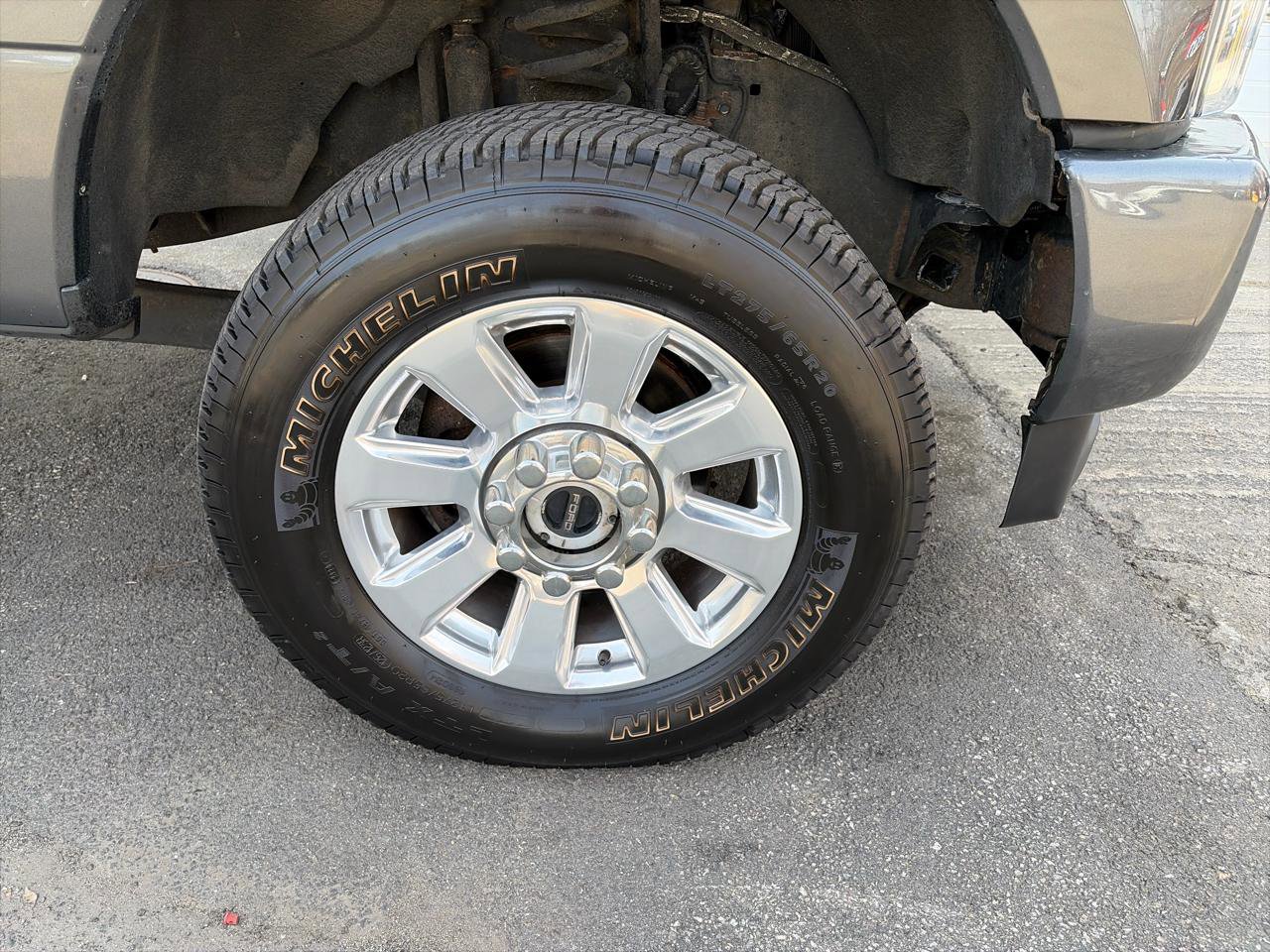 Used 2018 Ford F250 XLT w/ Snow Plow Prep Package image 15