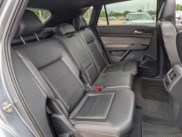 Used 2021 Volkswagen Atlas Cross Sport SEL AWD/4WD image 29