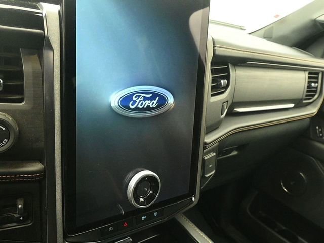 Certified 2023 Ford Expedition Platinum image 17