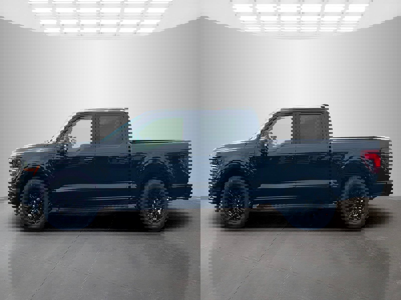 New 2025 Ford F150 XLT w/ Equipment Group 303A High image 13