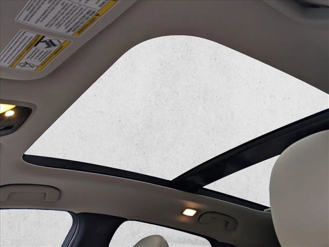 Used 2019 INFINITI QX50 Luxe w/ Navigation Package image 17