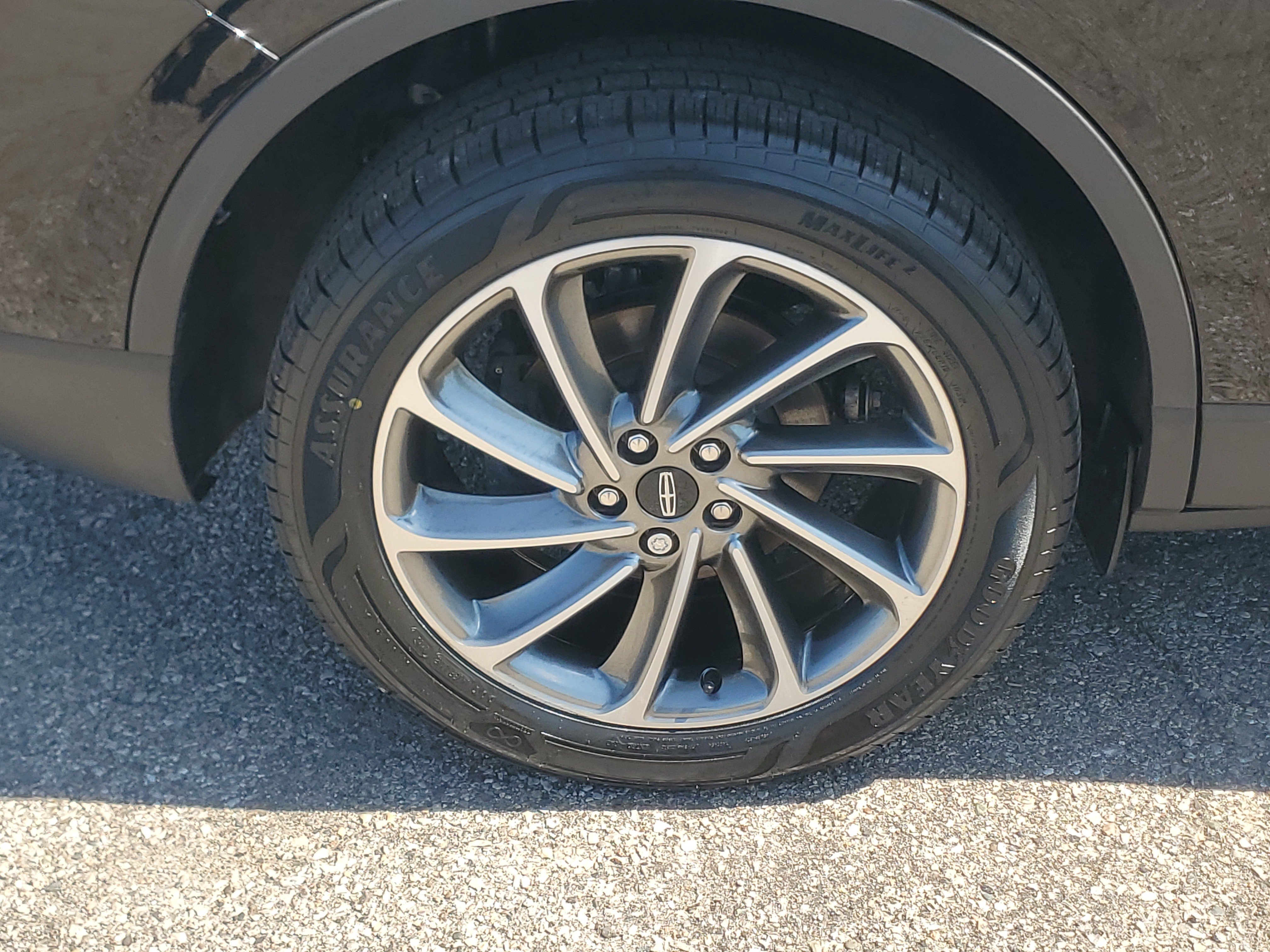 Certified 2024 Lincoln Corsair AWD w/ Equipment Group 101A image 7
