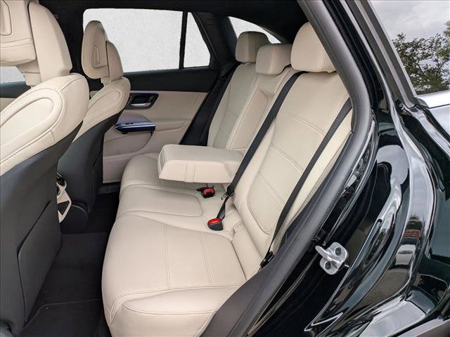 New 2026 Mercedes-Benz GLC 300 image 14