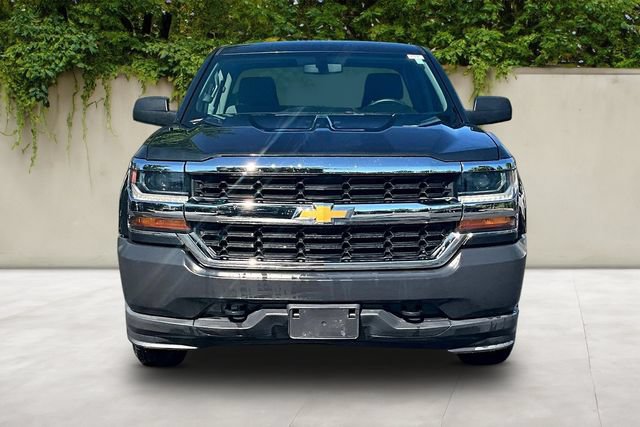 Used 2017 Chevrolet Silverado 1500 W/T AWD/4WD image 2