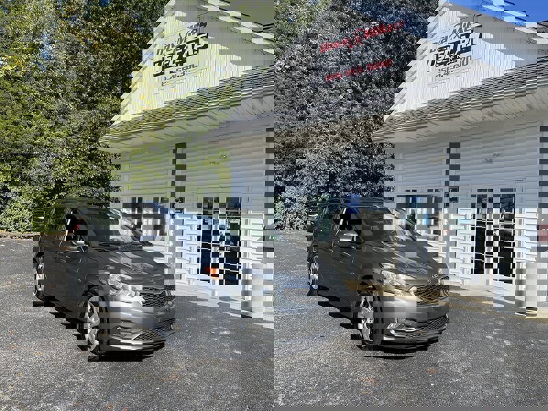 Used 2016 Kia Forte LX image 1