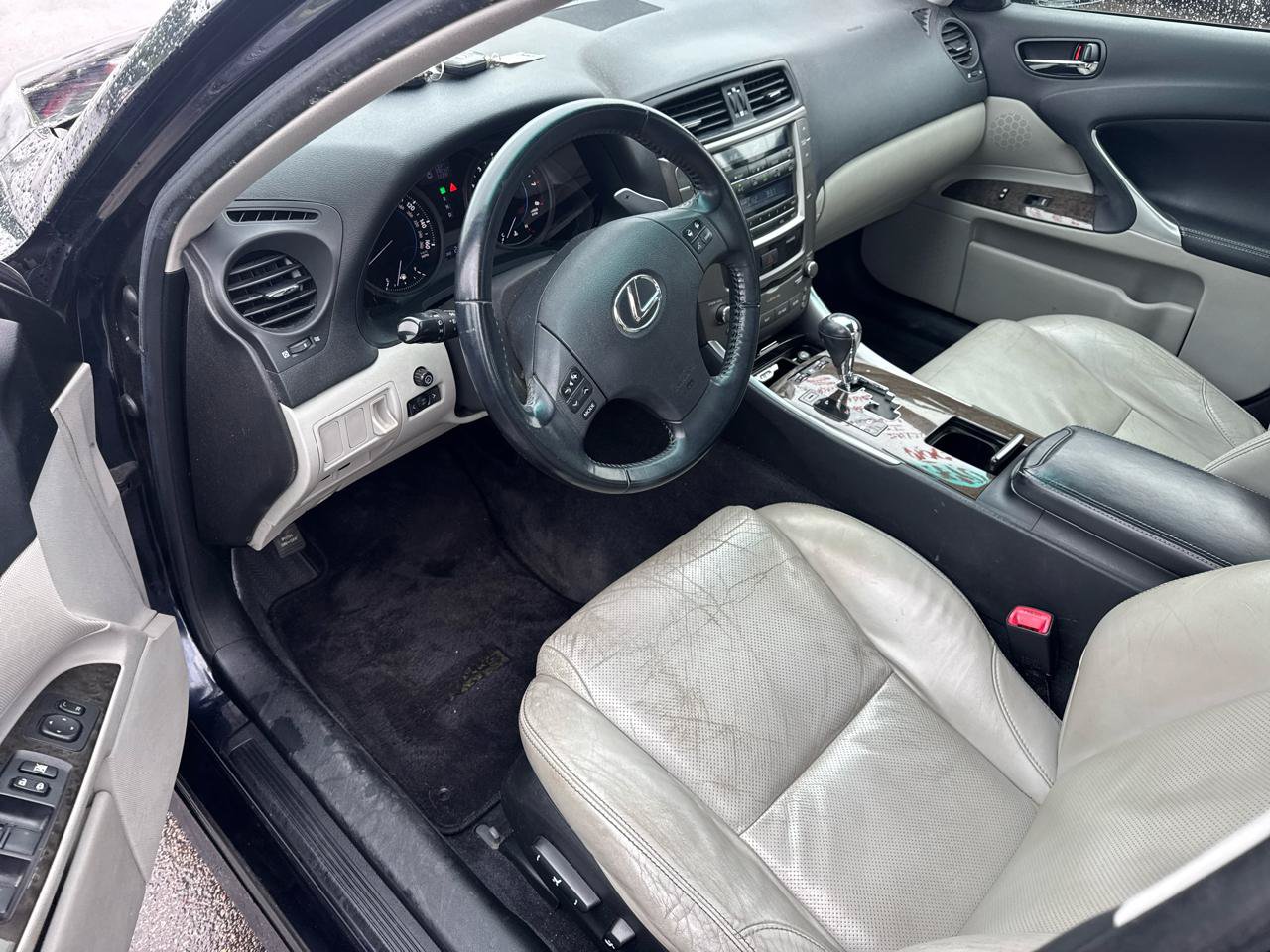 Used 2010 Lexus IS 250 AWD w/ Preferred Accessory Package image 9