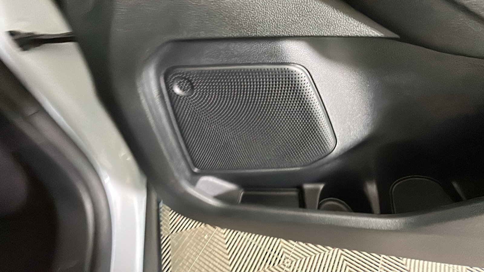 Used 2025 Ford Escape Active FWD image 37