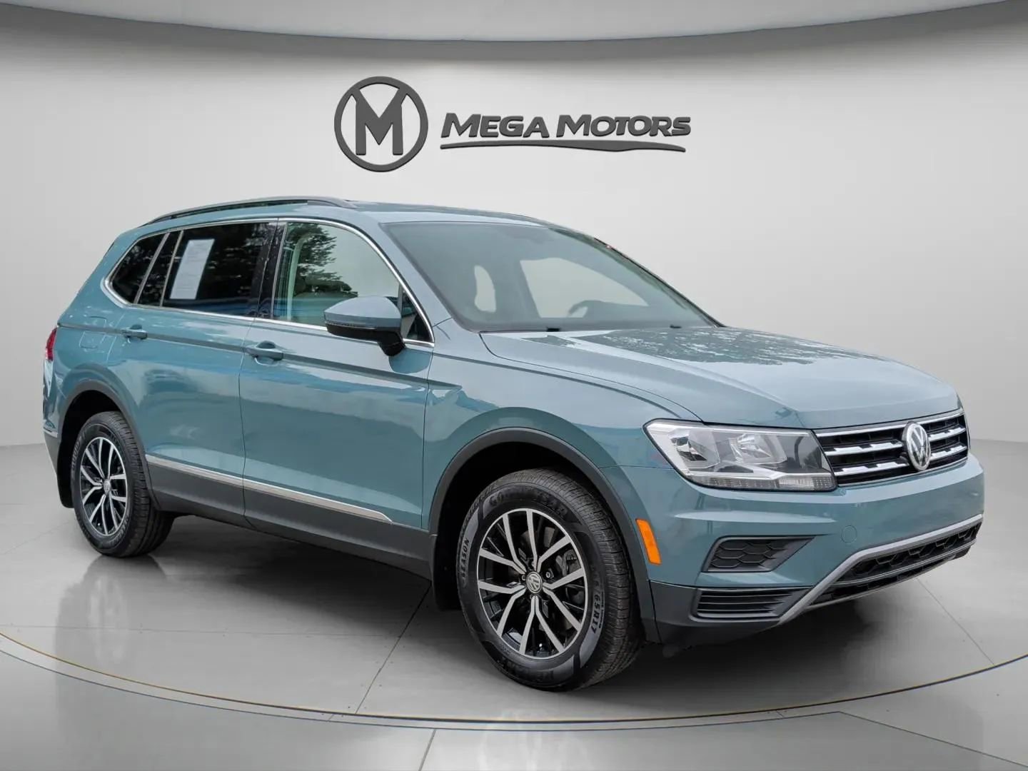 Used 2021 Volkswagen Tiguan SE image 7