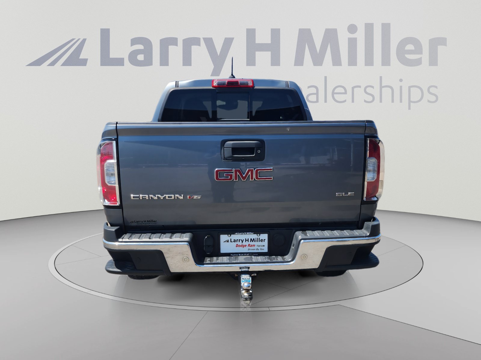 Used 2019 GMC Canyon SLE w/ Driver Alert Package AWD/4WD image 4
