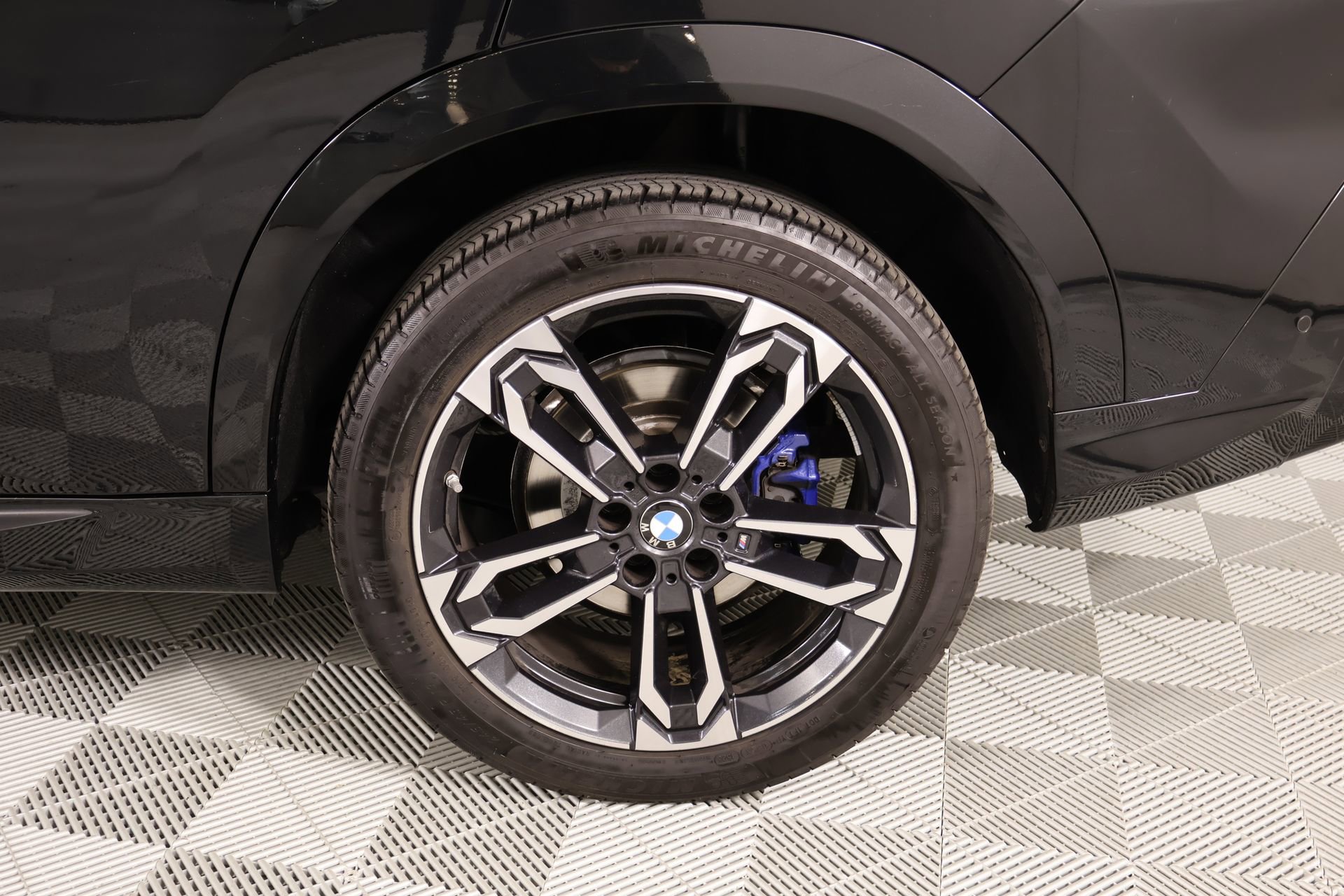Used 2025 BMW X2 xDrive28i AWD/4WD image 19