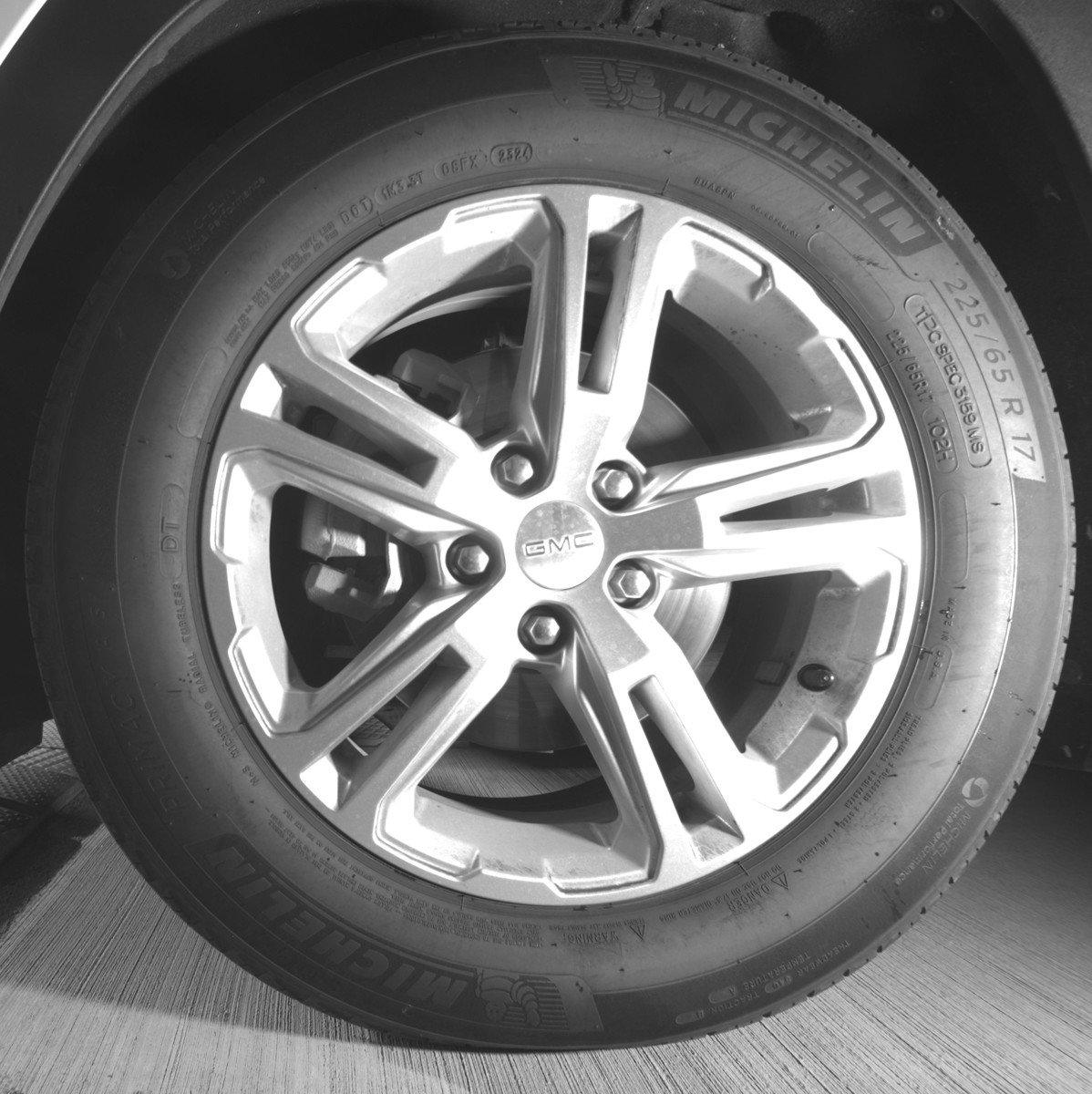 Used 2024 GMC Terrain SLE FWD image 12