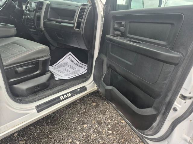 Used 2017 RAM 1500 Express image 9