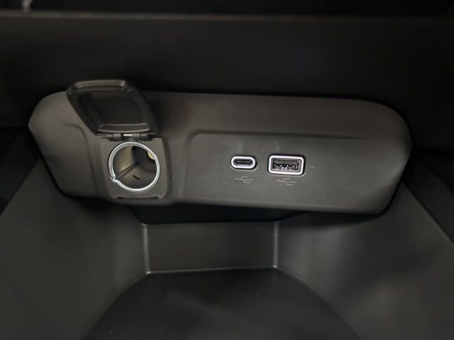 New 2026 Chevrolet Trax RS FWD image 18