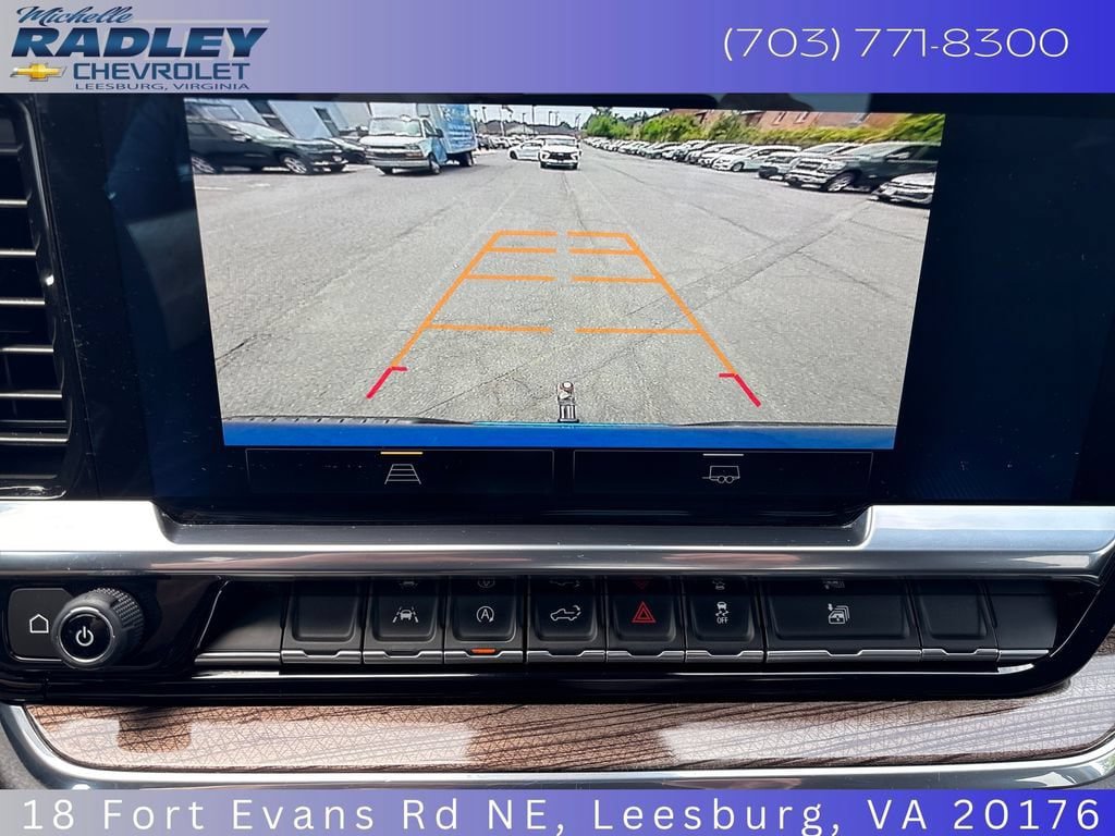 Used 2023 Chevrolet Silverado 1500 RST AWD/4WD image 17