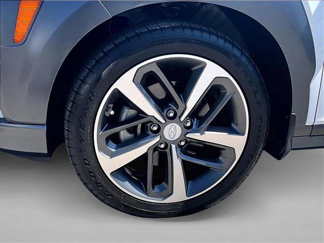 Used 2021 Hyundai Kona Ultimate FWD image 10