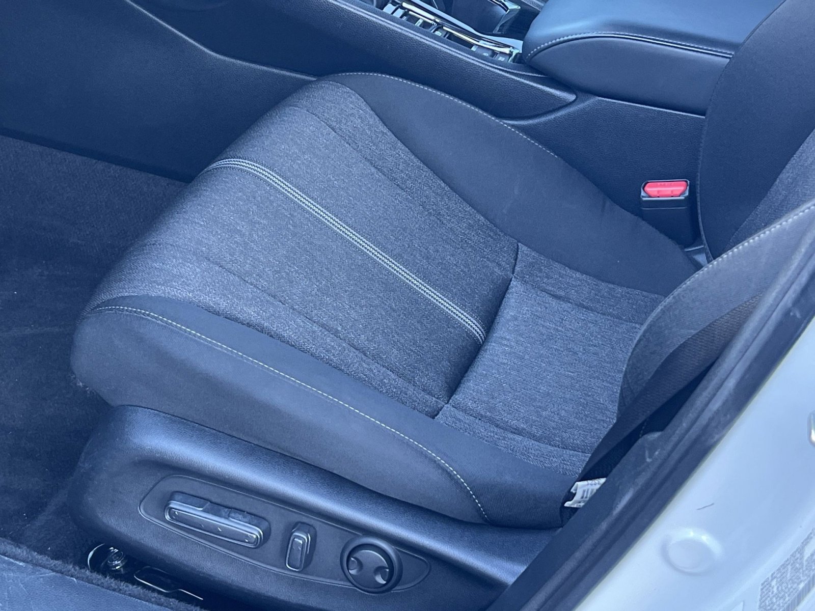 Used 2024 Honda Accord Sport image 13