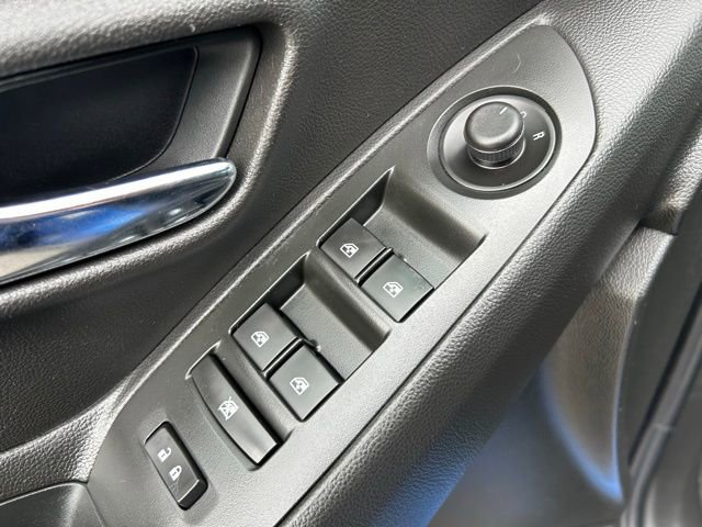 Used 2016 Chevrolet Trax LT w/ LT Convenience Package AWD/4WD image 25