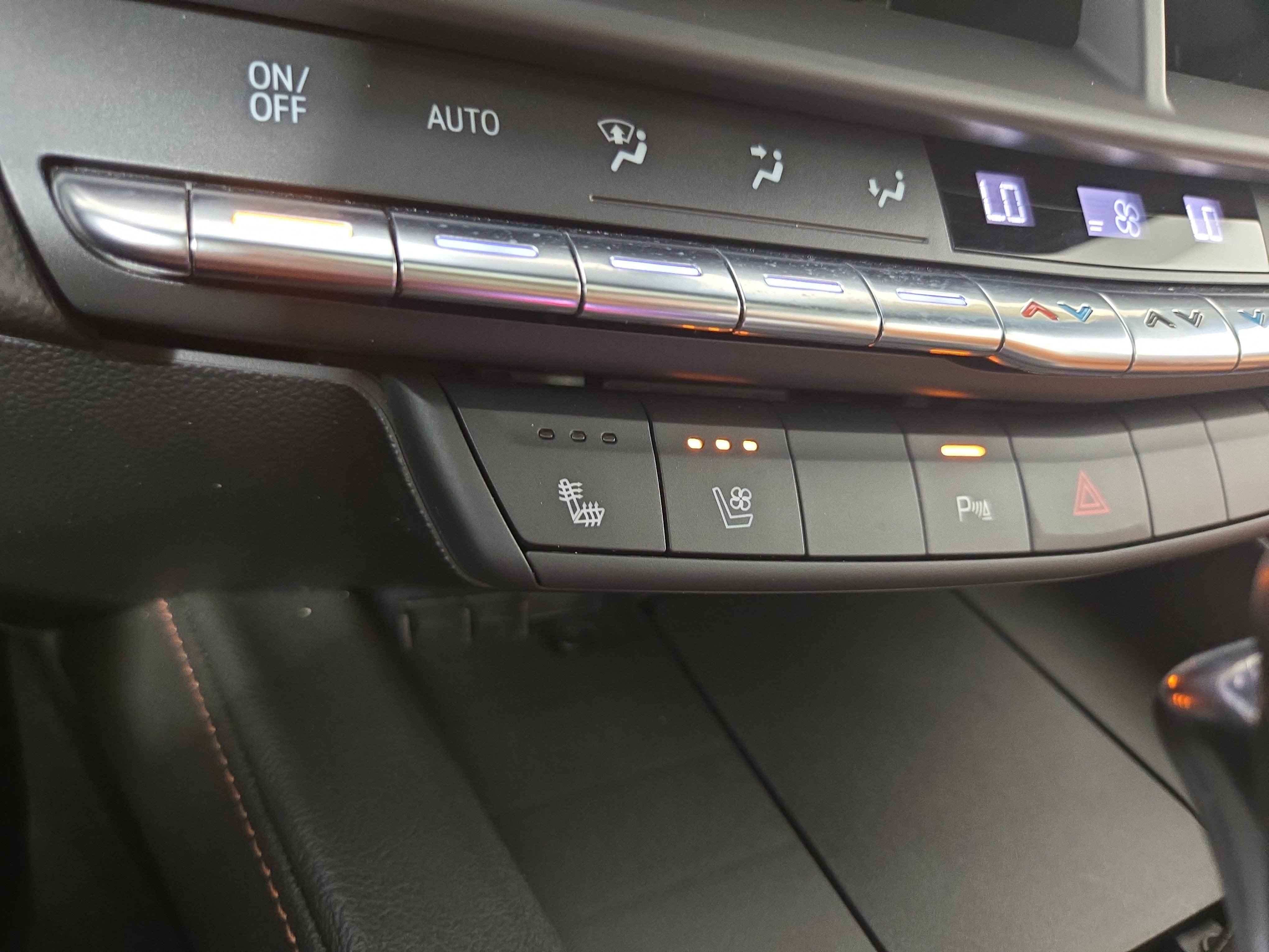 Certified 2020 Cadillac CT4 Premium Luxury AWD/4WD image 26