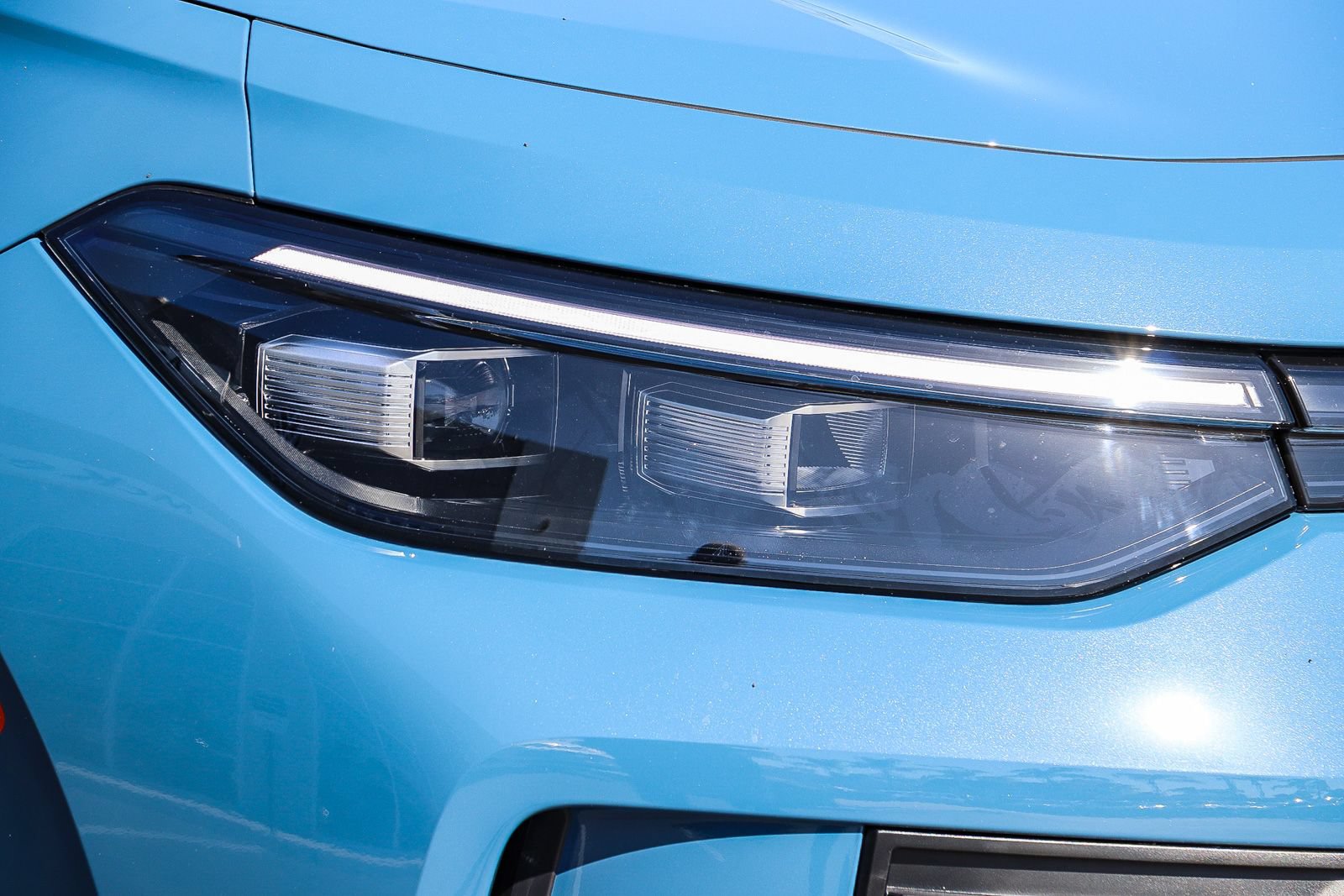 New 2026 Volkswagen Tiguan SE FWD image 4