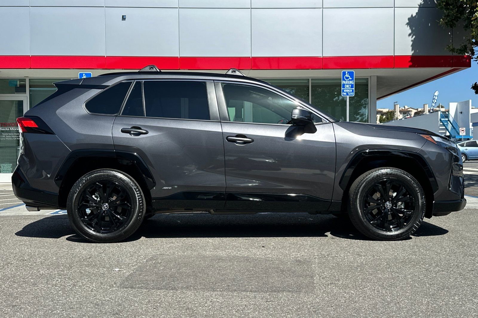 Certified 2025 Toyota RAV4 SE image 3