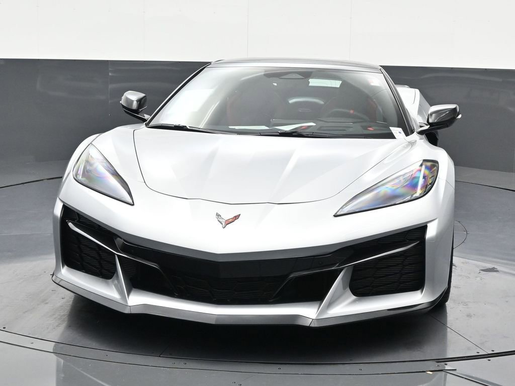 Used 2026 Chevrolet Corvette Z06 w/ Stealth Interior Trim Package image 9