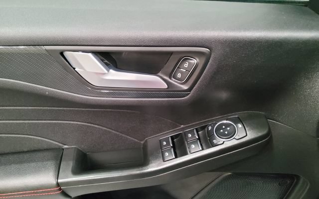 Used 2023 Ford Escape ST-Line w/ Tech Pack #1 FWD image 32
