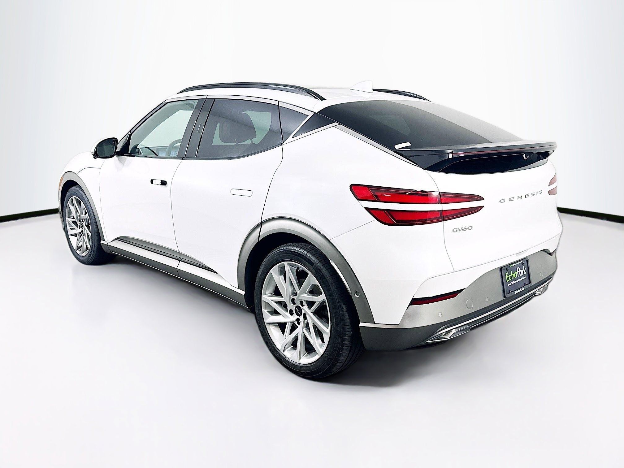 Used 2023 Genesis GV60 Advanced AWD/4WD image 5