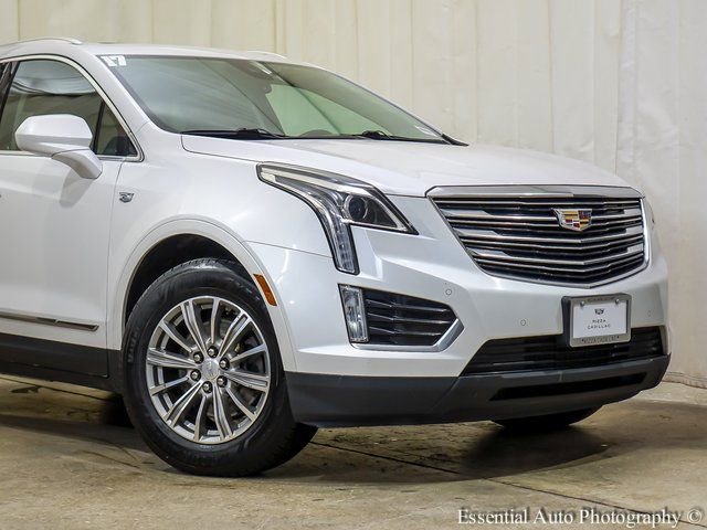 Certified 2017 Cadillac XT5 Luxury w/ Driver Awareness Package image 5