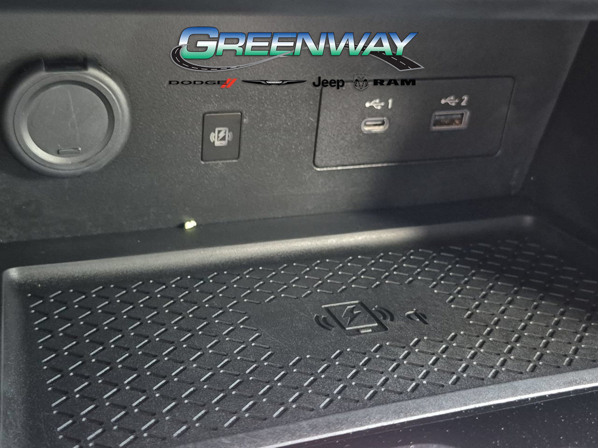 Used 2022 Nissan Pathfinder SL w/ SL Premium Package FWD image 21
