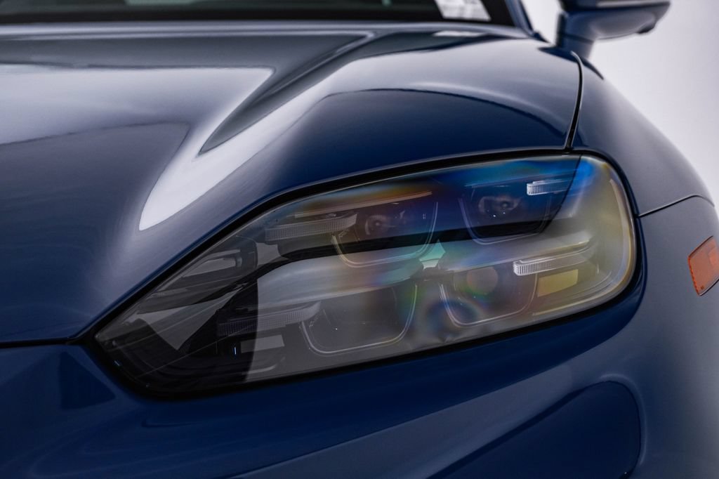 New 2026 Porsche Cayenne S AWD/4WD image 7