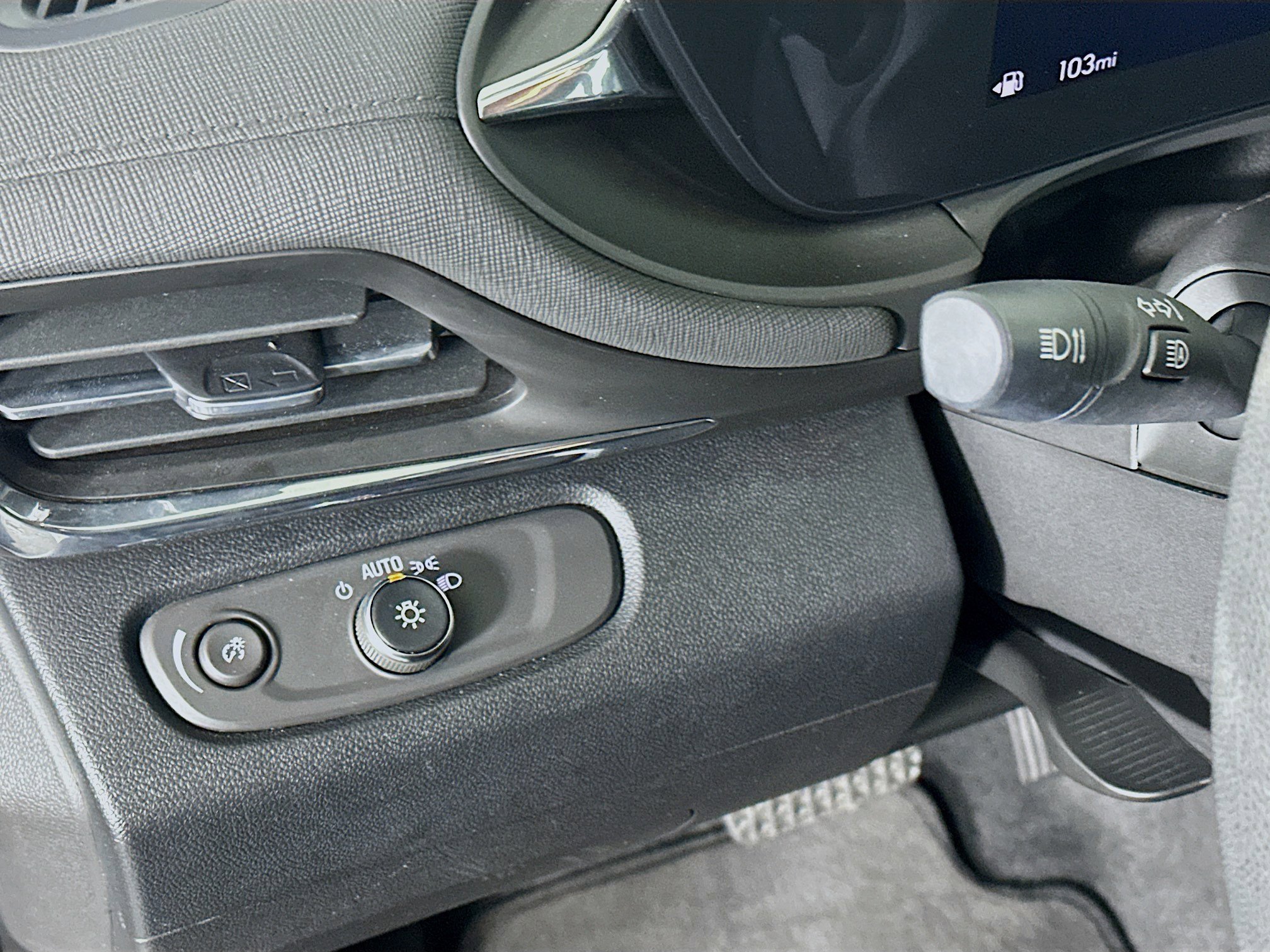 Used 2025 Buick Envista Preferred FWD image 16