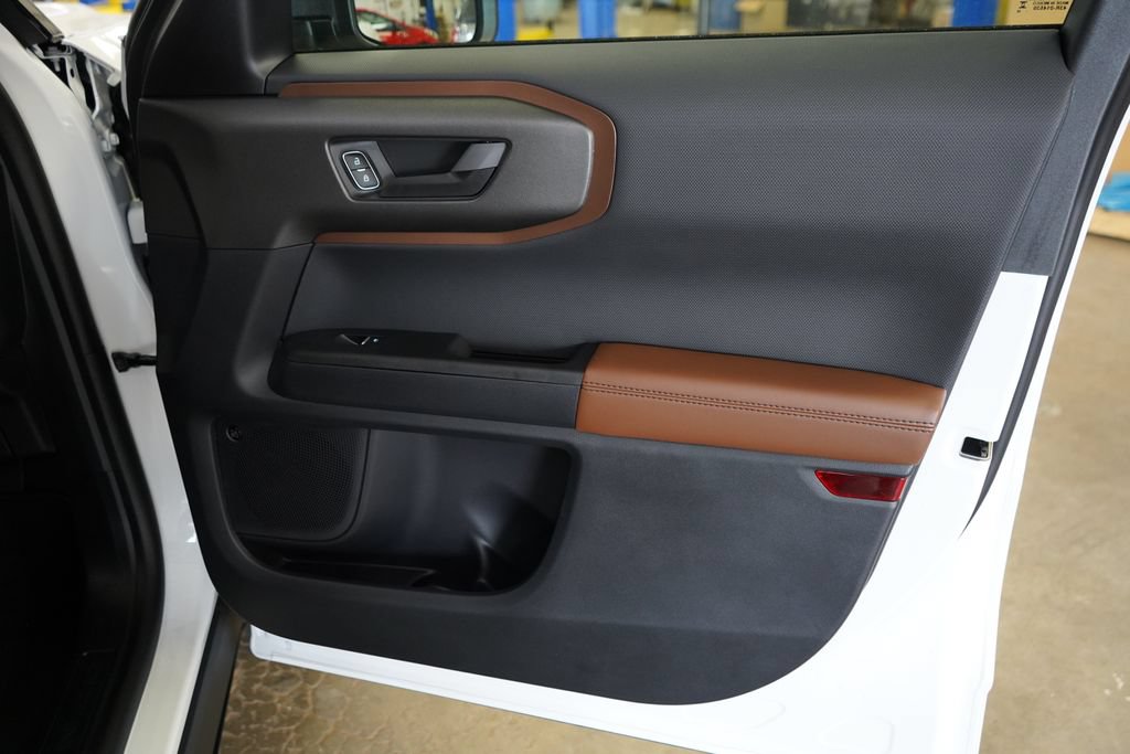 New 2026 Ford Bronco Sport Outer Banks w/ Outer Banks Tech Package+ AWD/4WD image 20