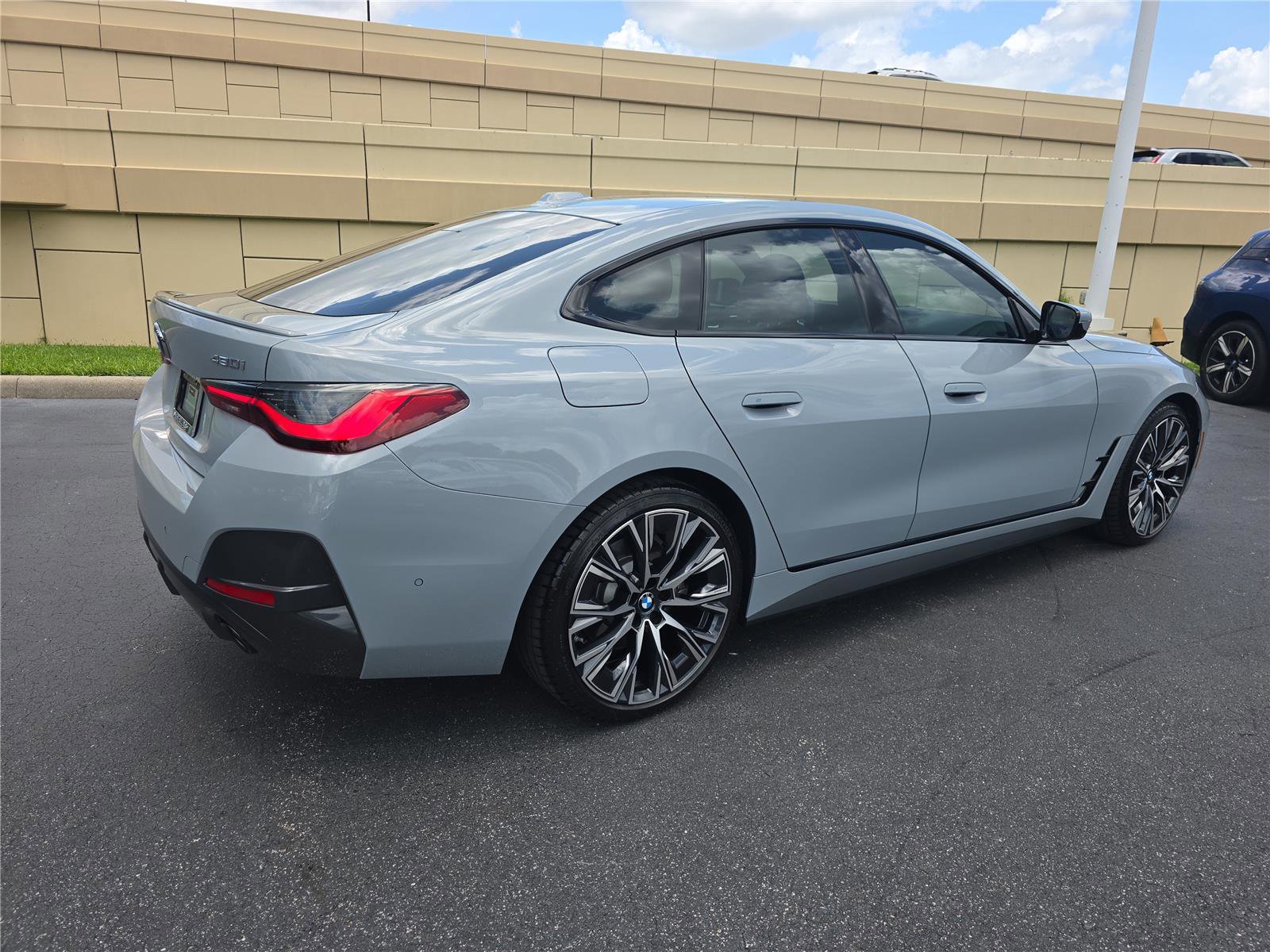 Used 2024 BMW 430i Gran Coupe w/ M Sport Package (Priority 1) RWD image 2