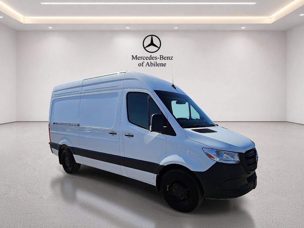 Used 2025 Mercedes-Benz Sprinter 2500 image 10