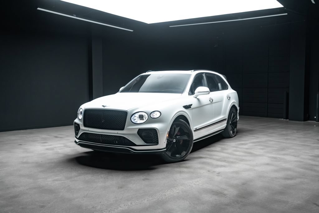 Used 2022 Bentley Bentayga AWD/4WD image 51
