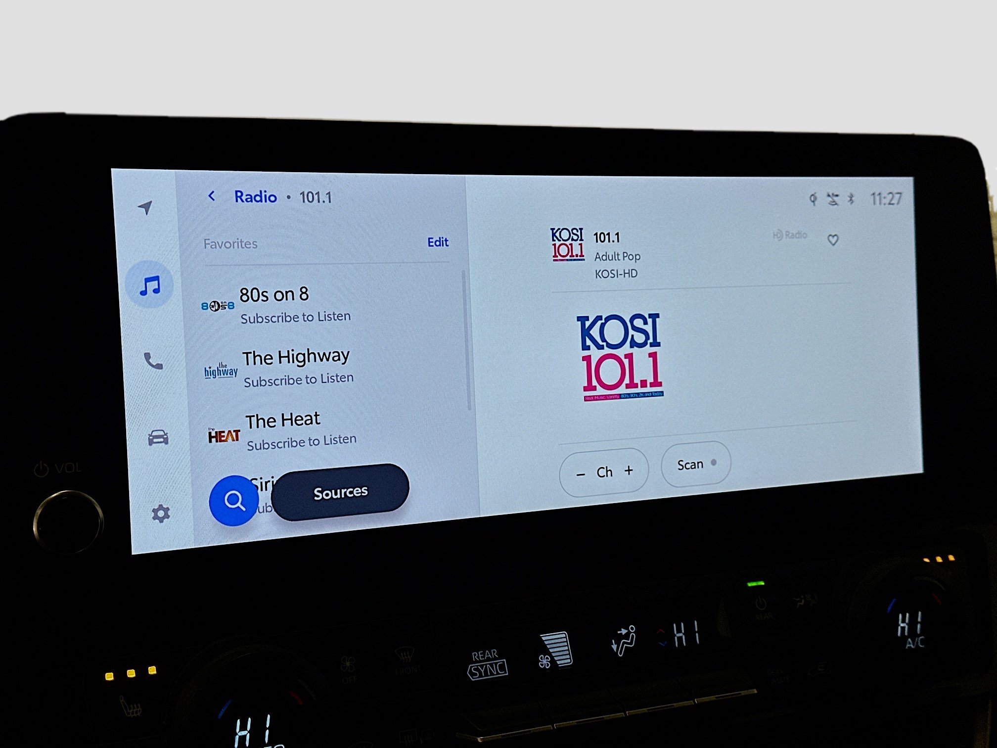 Used 2025 Toyota Grand Highlander AWD image 21