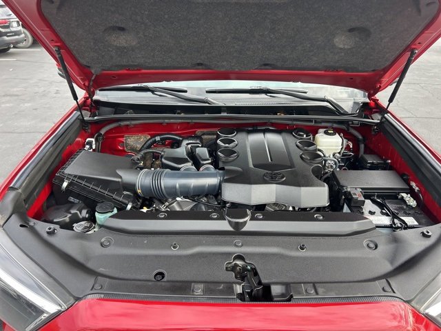 Used 2023 Toyota 4Runner SR5 Premium image 12