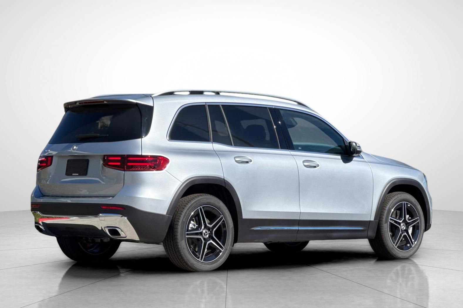 New 2026 Mercedes-Benz GLB 250 image 11