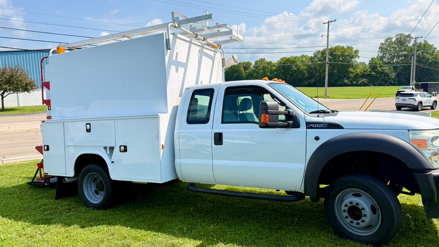 Used 2016 Ford F550 2WD SuperCab Super Duty image 6