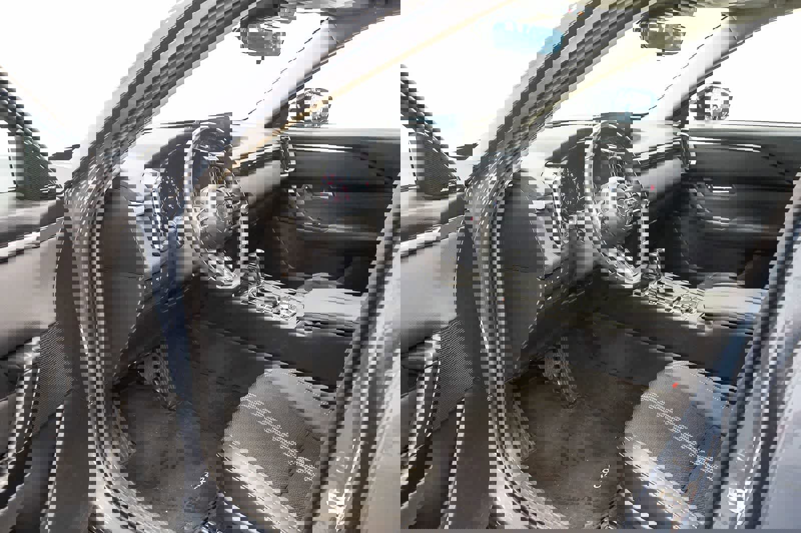 Used 2025 MAZDA CX-50 AWD 2.5 S w/ Premium Package image 18