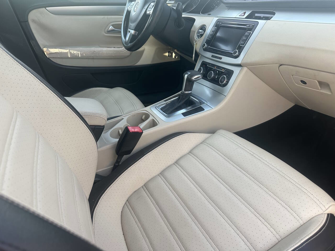 Used 2010 Volkswagen CC Sport image 6