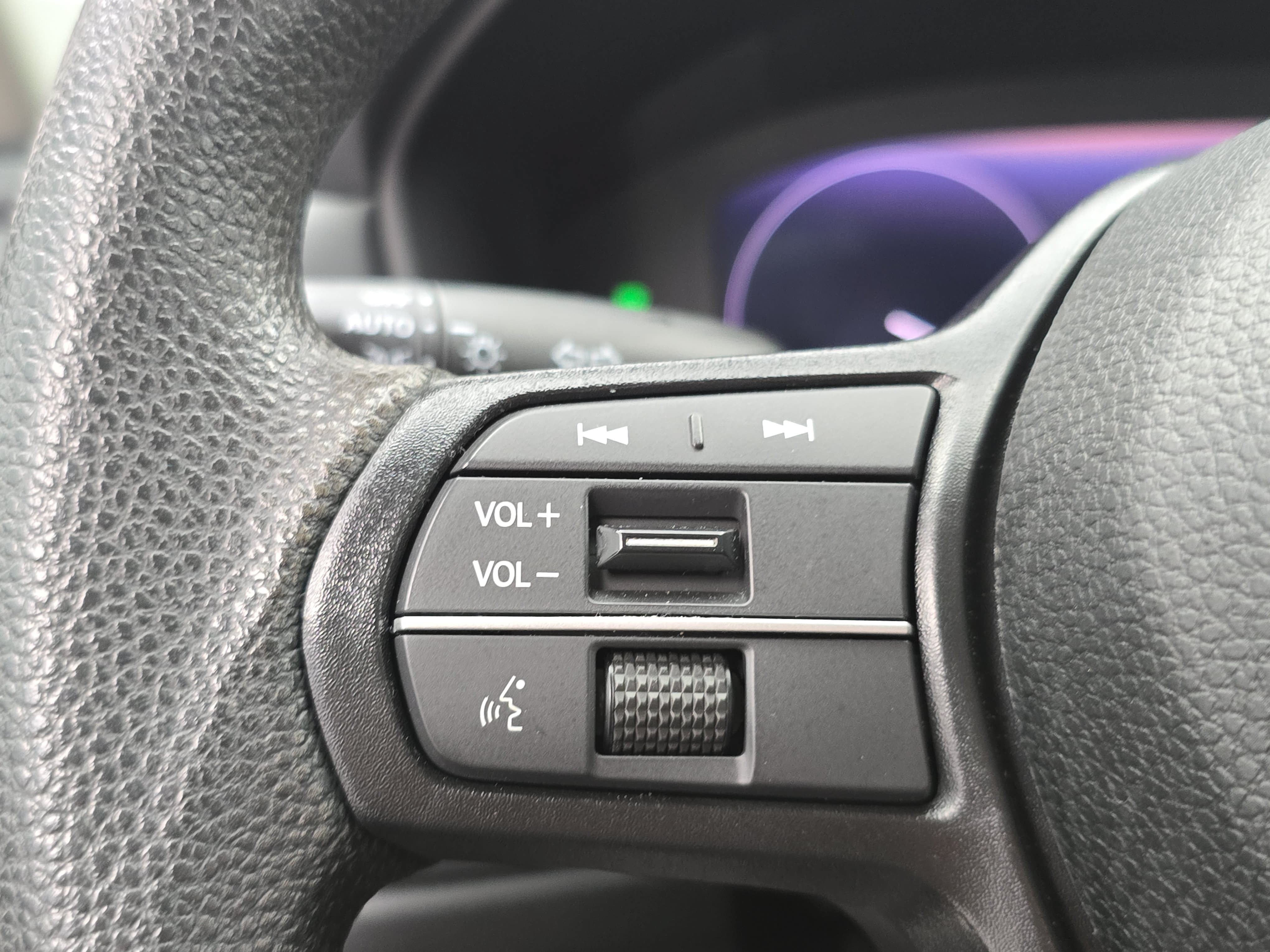 Used 2024 Honda Accord EX image 16