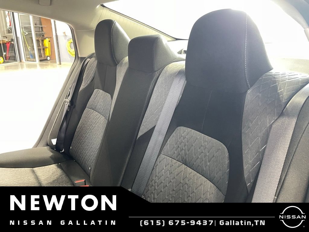 New 2026 Nissan Sentra SV w/ SV Convenience Package FWD image 18