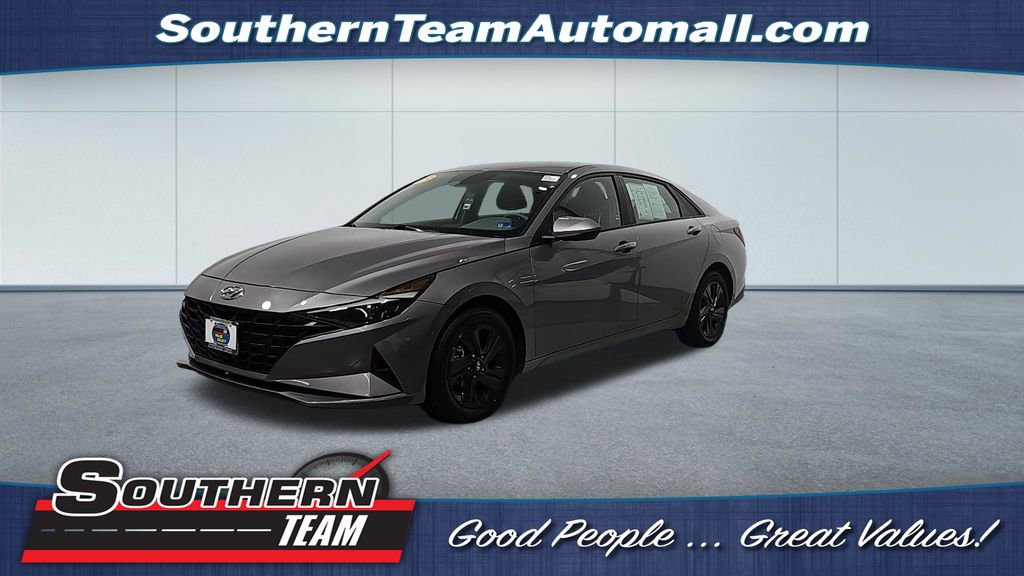 Used 2023 Hyundai Elantra SEL w/ Cargo Package FWD 360° Tour
