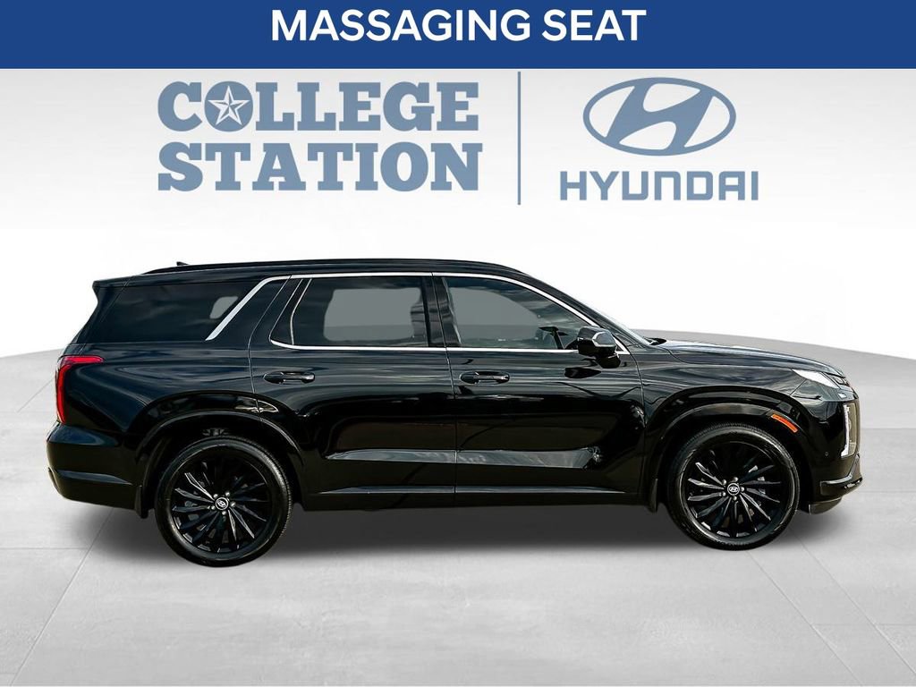 Used 2025 Hyundai Palisade Calligraphy image 11