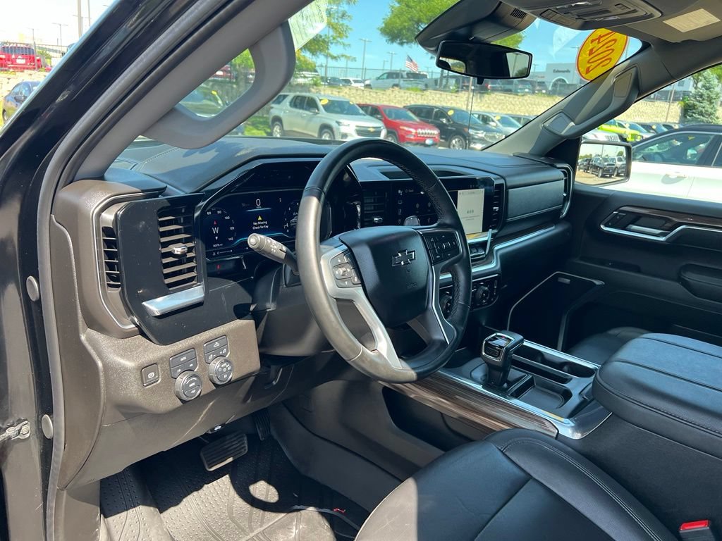 Used 2024 Chevrolet Silverado 1500 RST w/ All Star Edition Plus AWD/4WD image 18