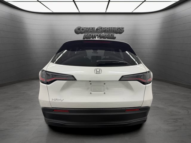 Certified 2025 Honda HR-V LX image 4
